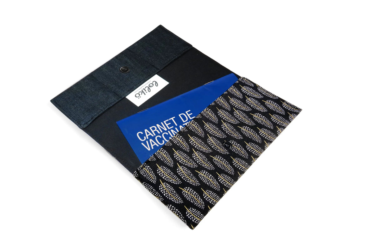 Protège carnet de santé personnalisé Lolikö Plume Lolikö