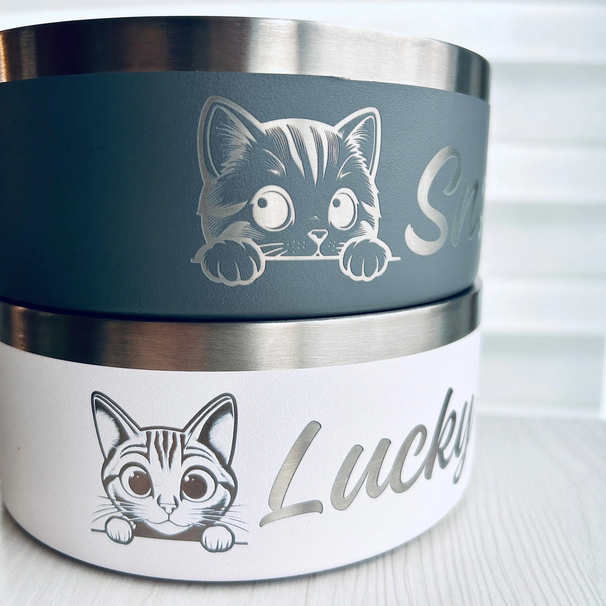 Gamelle personnalisée pour chien et chat grise Nelly et Cie inc.