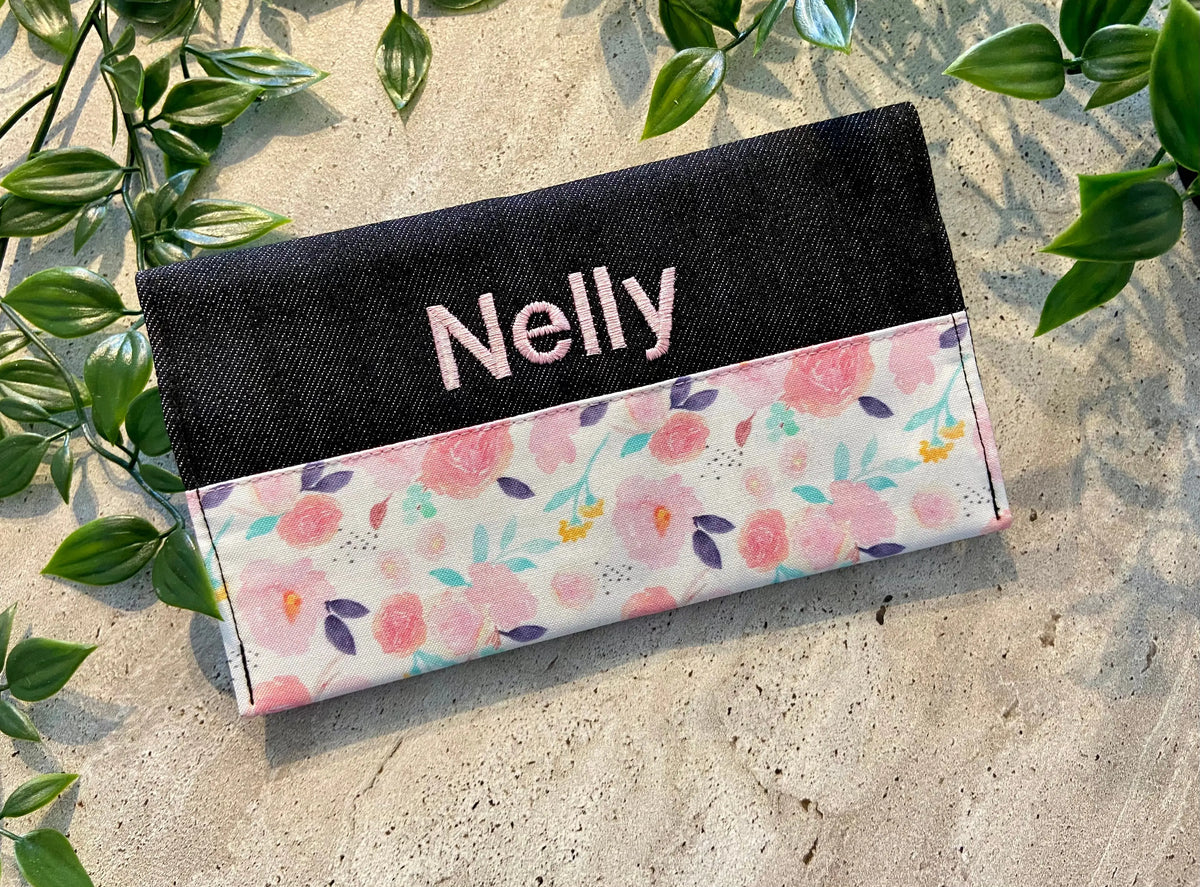 Protège carnet de santé personnalisé Lolikö Fleur Lolikö